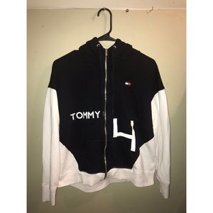 women’s Tommy Hilfiger sport hoodie sz L